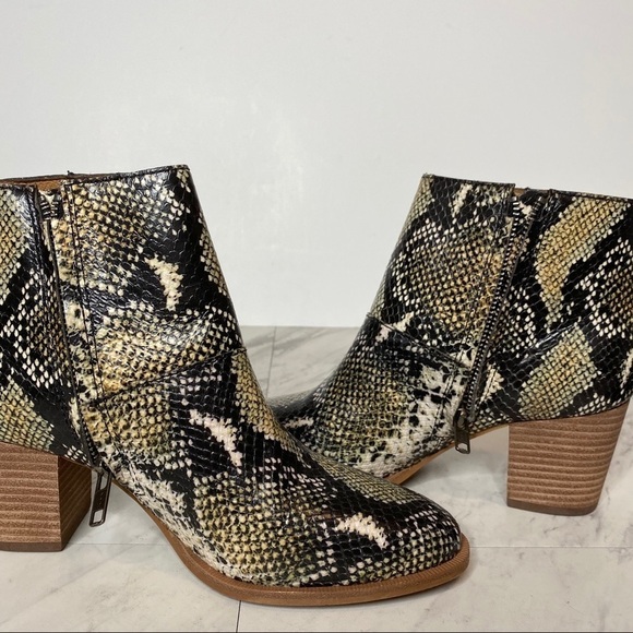 Madewell Rosie Snake Print Heeled Booties 7 1/2 - Picture 7 of 12
